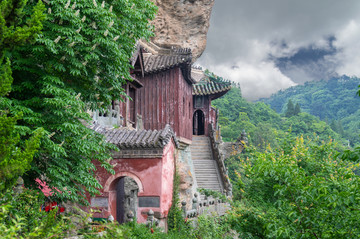 湖北武当山南岩风光