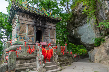 湖北武当山南岩风光