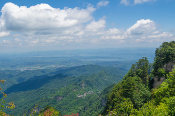 湖北武当山自然风光