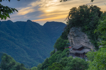 湖北武当山南岩宫日落