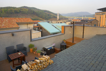 韩国私人别墅 屋顶露台 柴火木