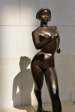 女运动员塑像 竞走运动雕塑