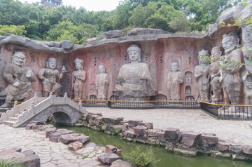 太湖仙岛佛像