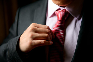 系领带