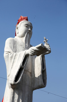 扁鹊雕像