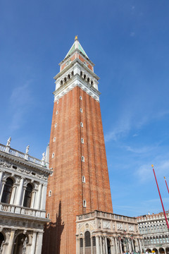 威尼斯中心广场 圣马可钟楼