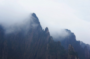 黄山西海大峡谷水墨画云海