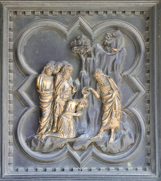 圣母百花大教堂浮雕