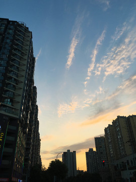 城市的清晨