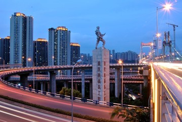 重庆鹅公岩大桥夜景