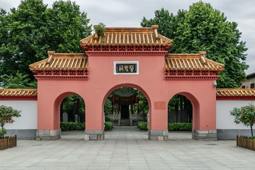 河南南阳医圣祠