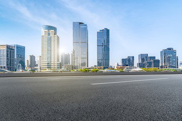 城市道路广场和摩天大楼