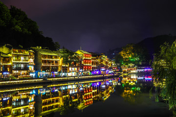 凤凰古城夜景