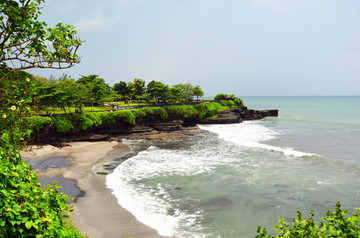 印尼巴厘岛海神庙海水陆地