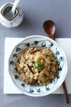 香菇糯米饭