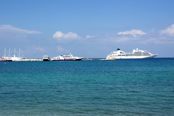 海洋风景与游轮