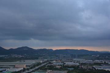 风雨欲来