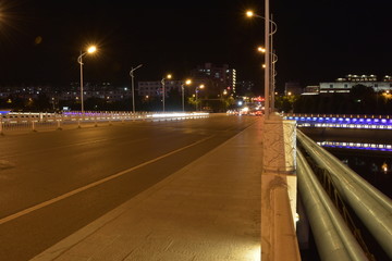 城市道路夜景薛家湾开源桥面
