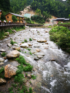 山区小河