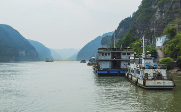 西陵峡风光