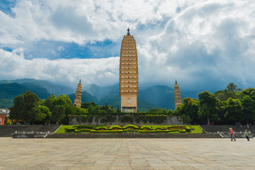 大理崇圣寺三塔