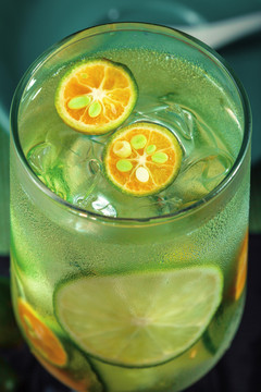 金桔柠檬水
