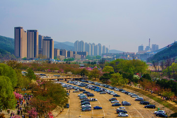 龙王塘水库河道与住宅建筑俯视