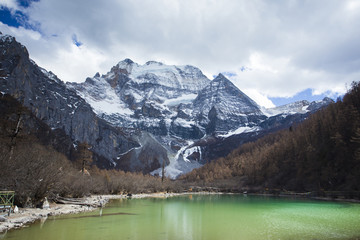 亚丁景区