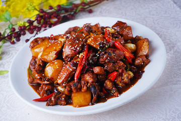 麻辣大盘鸡