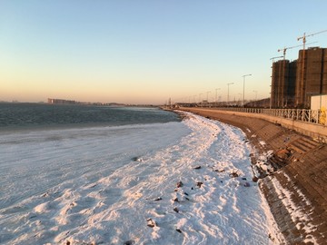 山东青岛胶州湾海冰