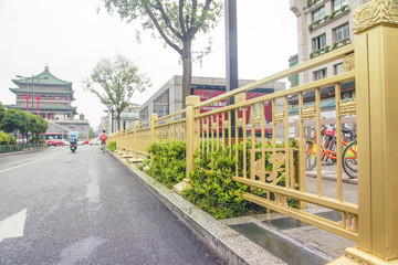 黄金护栏