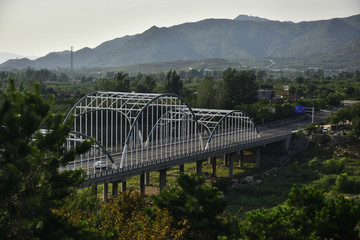 公路铁桥