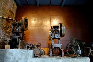 兵工厂老机器