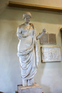 古希腊石雕像
