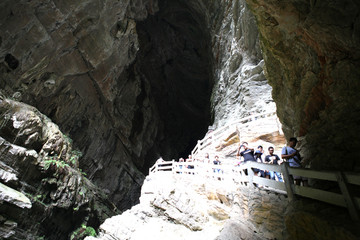 山洞