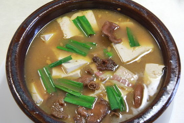 红菌炖东阳土豆腐