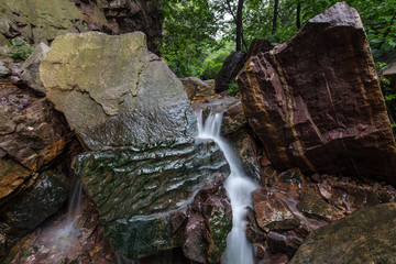 山泉水