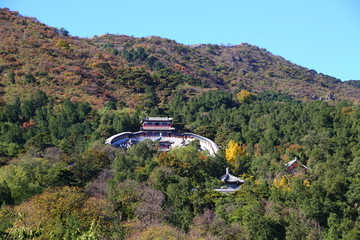 秋季的北京香山寺圆灵应现殿