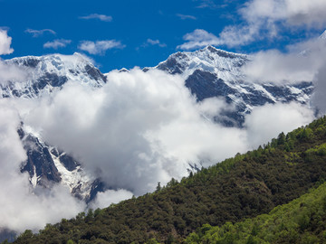 南迦巴瓦峰