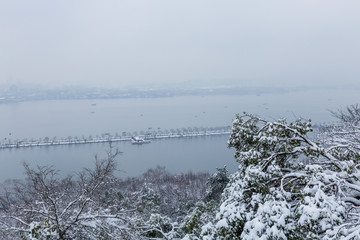 杭州西湖雪景