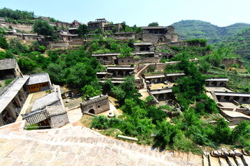 李家山