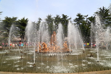 山东青岛市南中山公园喷泉