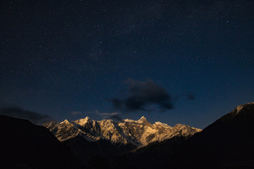 南迦巴瓦峰雪山星空