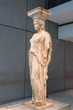 厄勒克西奥神庙女像柱