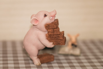 小猪搬砖
