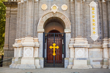 教堂拱门