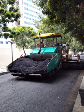 道路施工机械