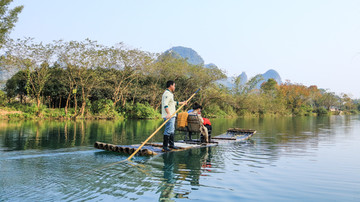 阳朔遇龙河漂流