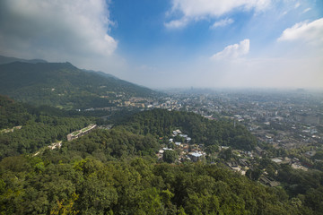 四川成都都江堰市区全景