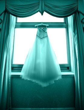 青色婚纱